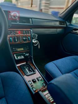 مرسيدس بنز E-Class